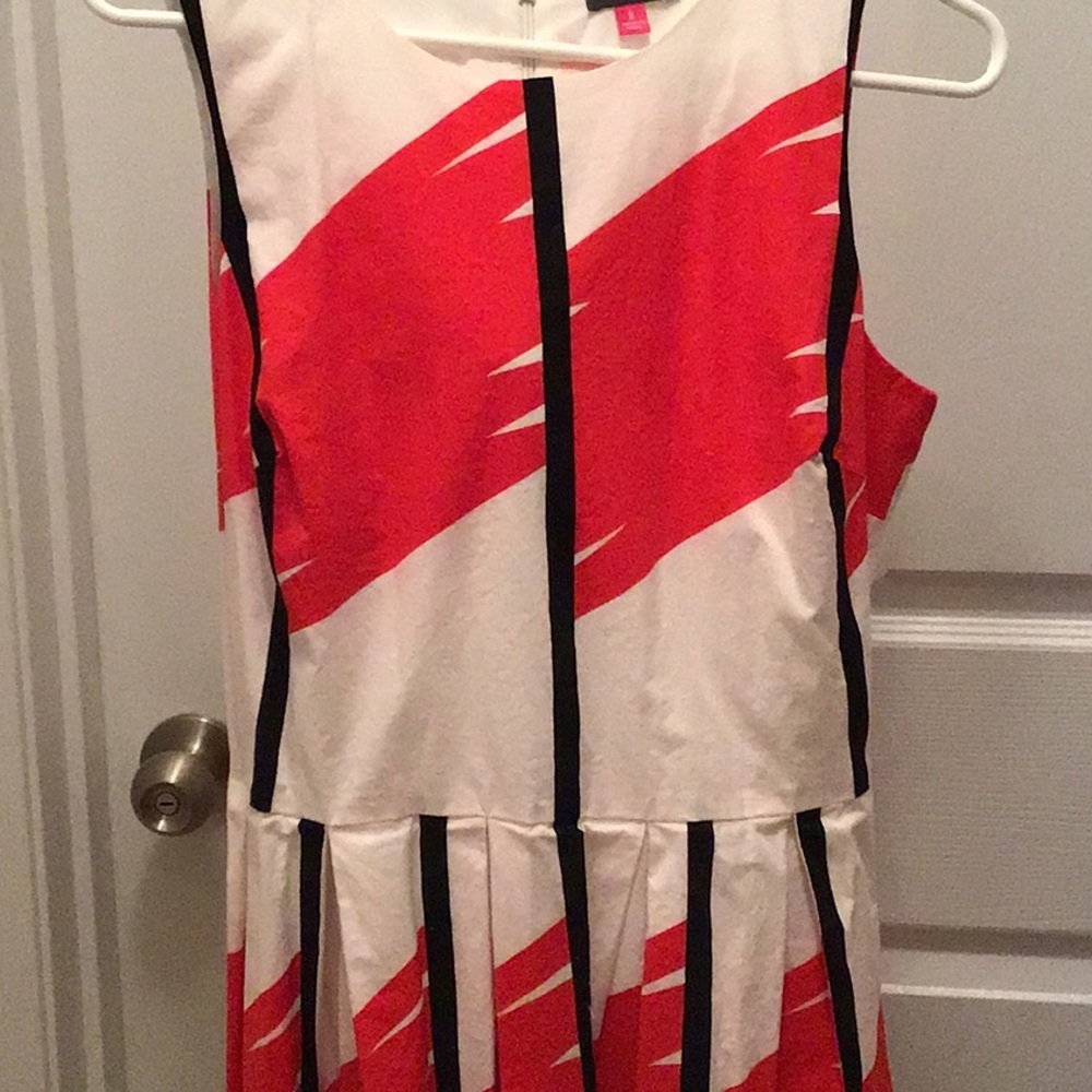 Dress - Picture 4 of 4